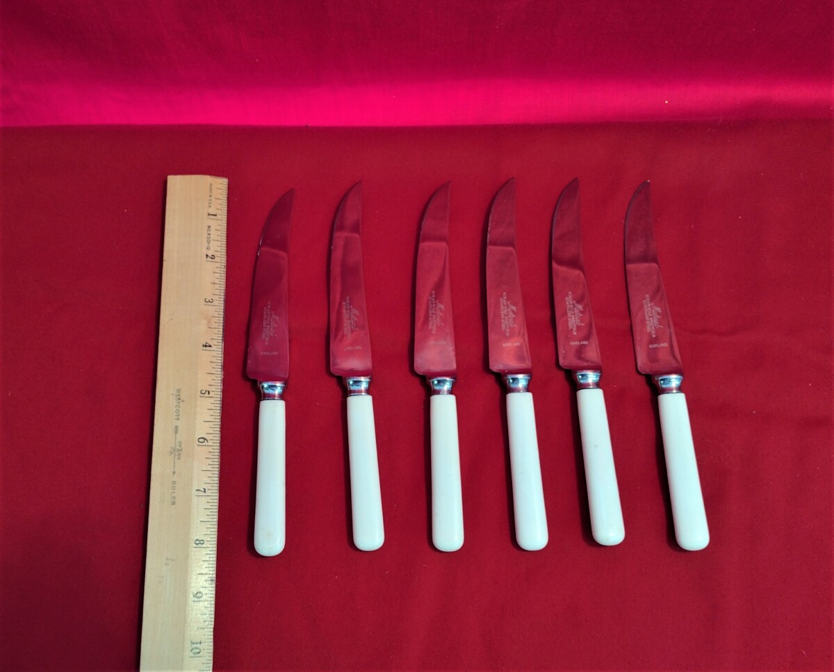 Knives for Sale at Online Auction